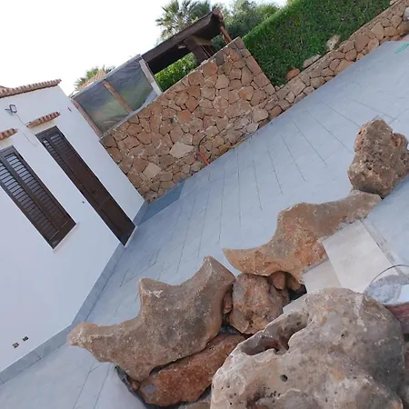 Casa Adragna