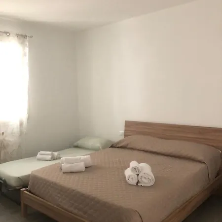 Casa Adragna Кустоначи